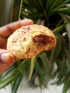 A picture of Chocolates and Nuts cookies.