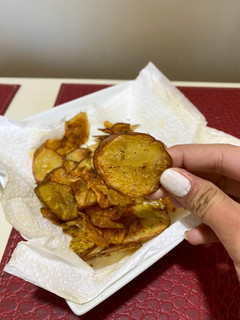 Una foto de Papas chips al horno🥔🔥