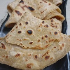 A picture of 10 min Maida & wheat flour Paratha (for Breakfast or dinner).
