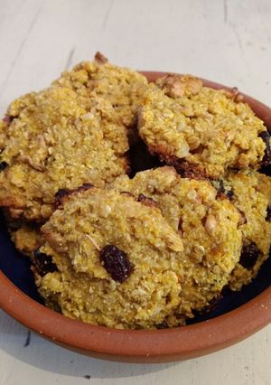 Una foto de Galletas de avena y harina de maíz