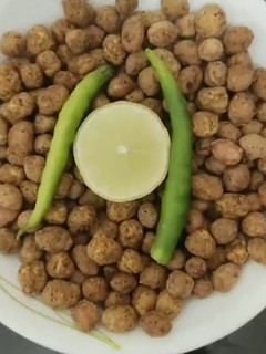 શીંગ ભુજીયા (Shing Bhujiya Recipe In Gujarati) રેસીપી મુખ્ય ફોટો