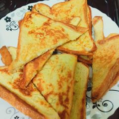 Egg bread toast A picture of Egg bread toast.