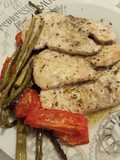 Filetes de pavo al horno con verduras