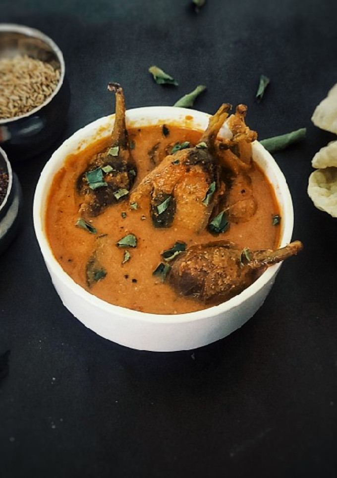 செட்டிநாடு எண்ணெய் கத்திரிக்காய் குழம்பு(brinjal gravy recipe in tamil) செய்முறை முக்கிய புகைப்படம்