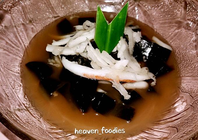 Resep Es Cincau Hitam Kelapa Muda Oleh Nurjannah1412 Cookpad