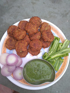 लौकी के कोफ्ते (lauki ke kofte recipe in Hindi) रेसिपी मुख्य फोटो