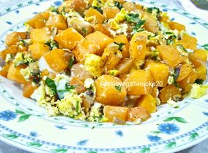 Une photo de Omelette à la courge butternut