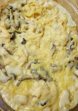 A picture of Chicken Tetrazzini.
