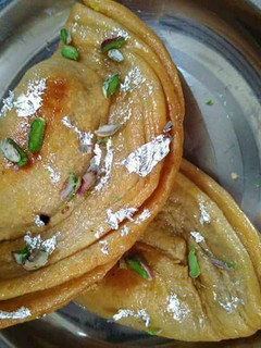 A picture of Layered Gujhiya puff.