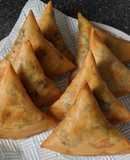 Instant Samosa by using spring roll wrappers