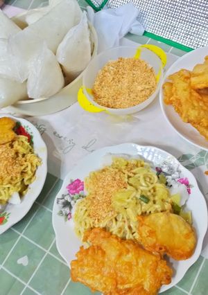 Foto resep Lontong sayur taburan bumbu kelapa