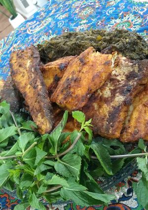 عکسی از دستور ماهی سرخ شده با حشو