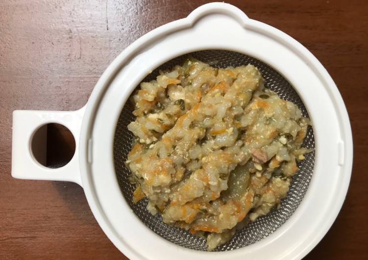 Cara Membuat MPASI 7 Bulan
Nasi Tim
[ Hati Ayam, Kentang, Tahu, Bayam,&amp; Wortel ] yang Enak