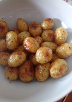 A picture of Perfect new roasted potatoes.