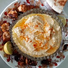 A picture of Hummus Arabic dish.
