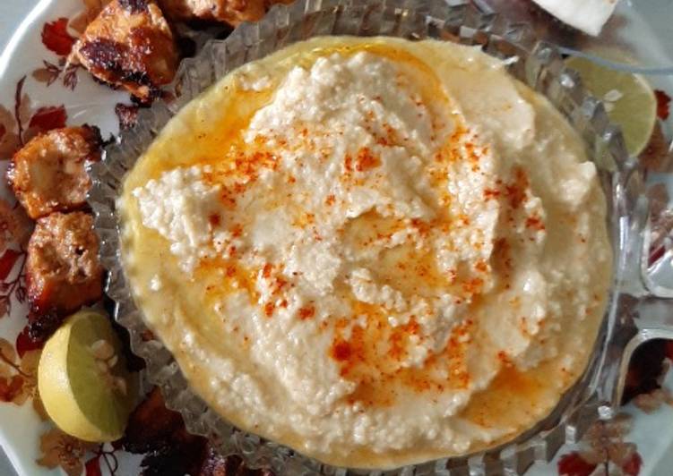 Recipe of Quick Hummus Arabic dish