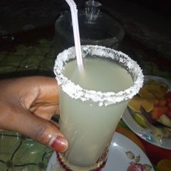 A picture of Fresh ginger and lemon juice.