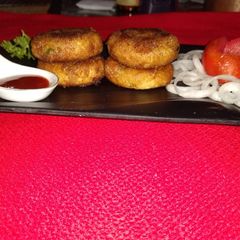 A picture of Egg potato kabab.