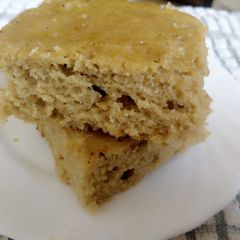 A picture of Banana Cake.
