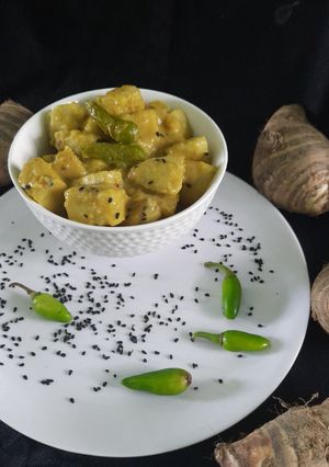 কালোজিরা কচু (kalojeera kochu recipe in bengali) রেসিপির প্রধান ছবি