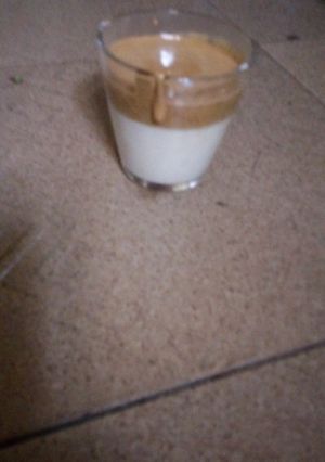 Dalgona Coffee ainihin hoton girkin