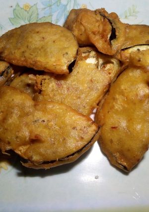 A picture of Crispy Brinjal Pakora.