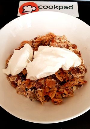 A picture of My Musili with Fruit Coconut Clusters seeded Breakfast. 🙄.