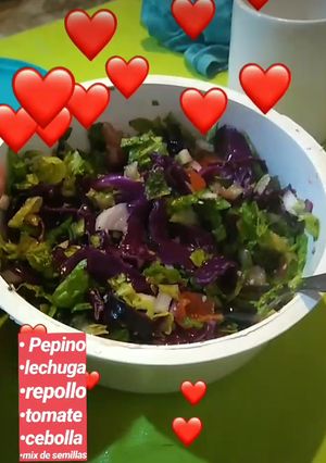 Una foto de Ensalada súper saludable