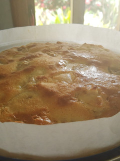 Una foto de Increíble "Clafoutis de manzana y banana"