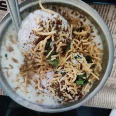 A picture of Uncooked sprouts dahi vade.