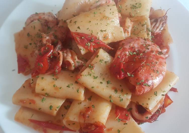 Paccheri allo scoglio