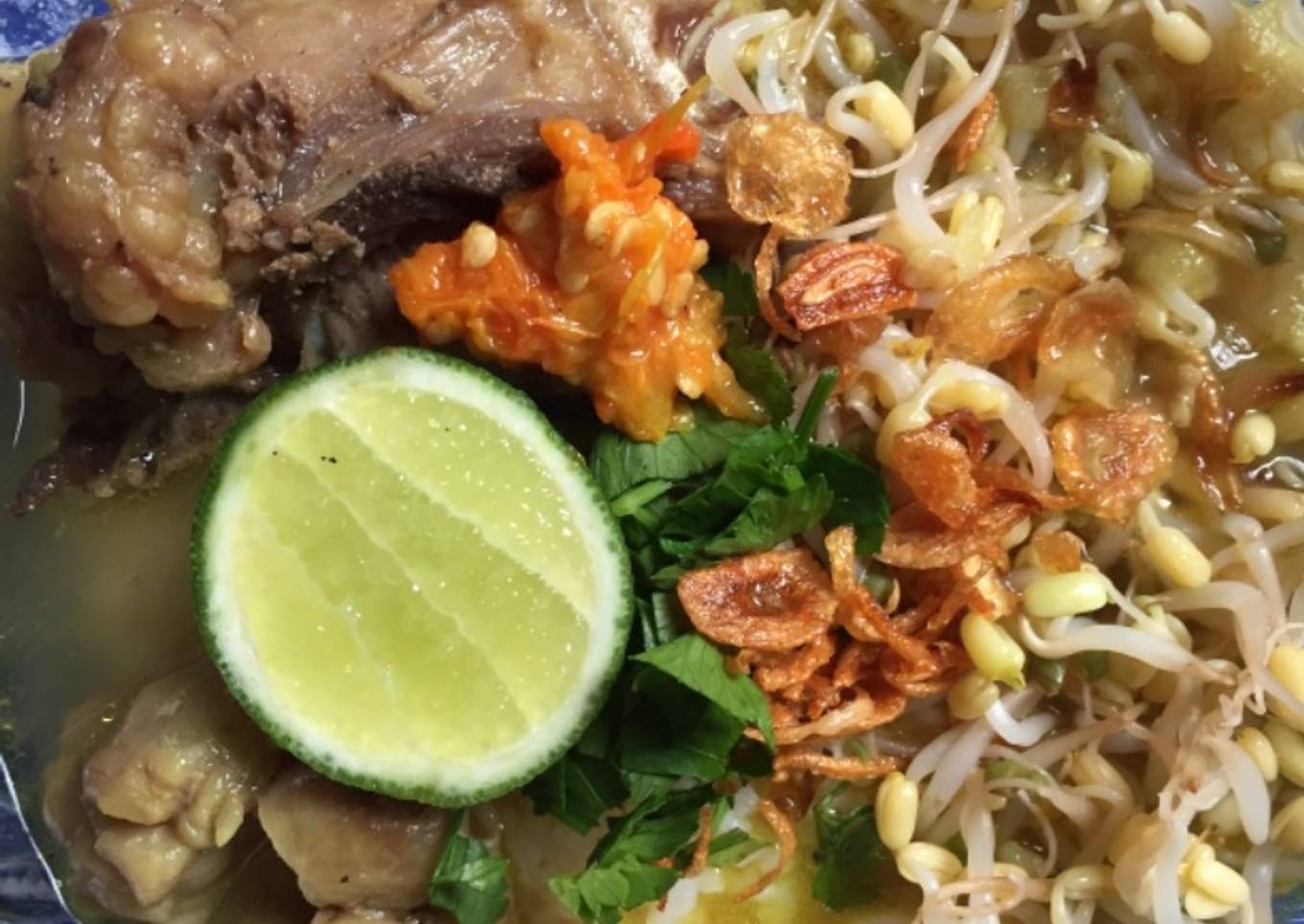 Soto balungan sapi