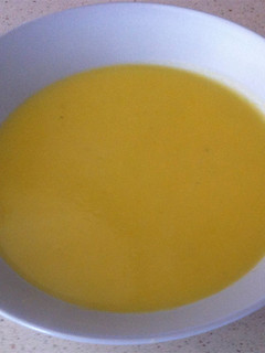 Una foto de Crema de tres verduras