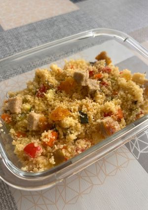 Una foto de Cuscús con verduras
