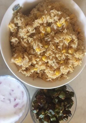 ஸ்வீட் கார்ன் புலாவ் செய்முறை முக்கிய புகைப்படம்