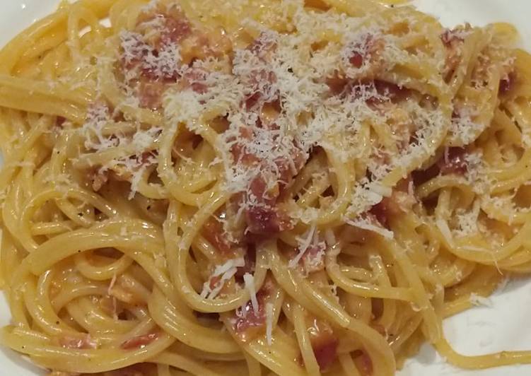 Recipe of Jamie Oliver Spaghetti Carbonara