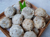 Kue Kumbu / Gandasturi