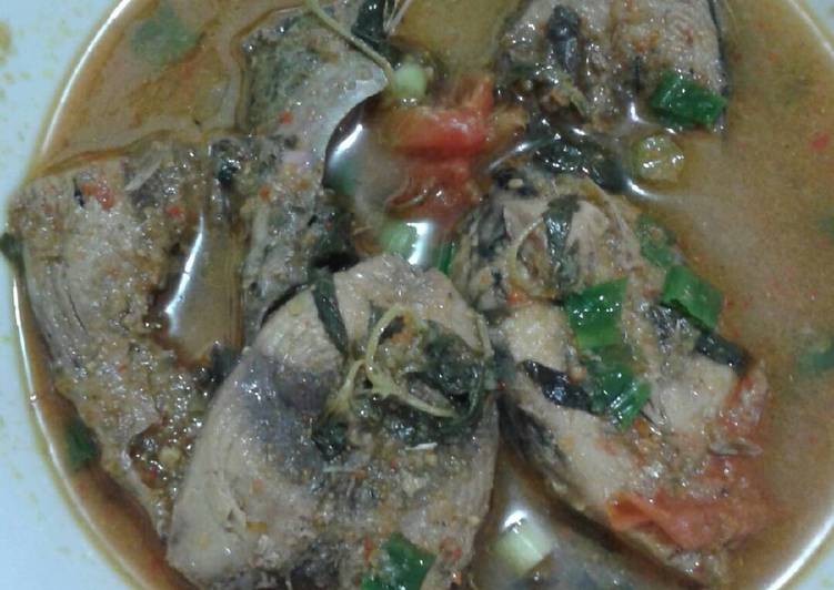 Ikan woku menado pedas