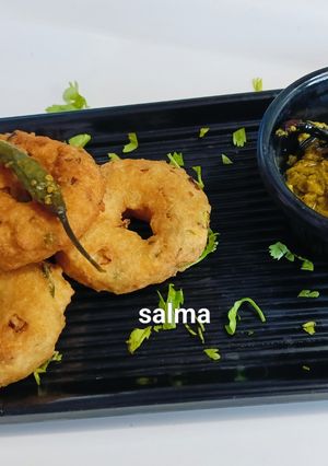 मिक्स दाल मेदू वड़ा रेसिपी मुख्य फोटो