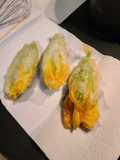 Flor de Zapallo Rellena (Frita)