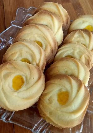 A picture of Orange Jam Butter Cöökies 🍊🍊🍊.