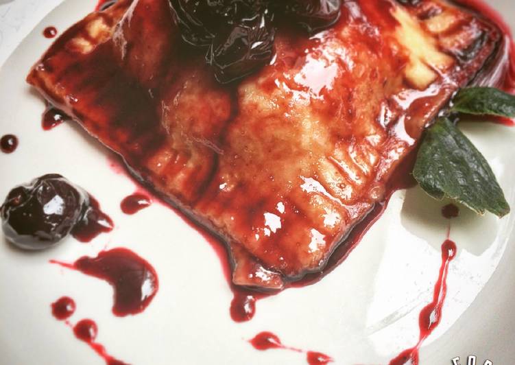 Blueberry gastrique