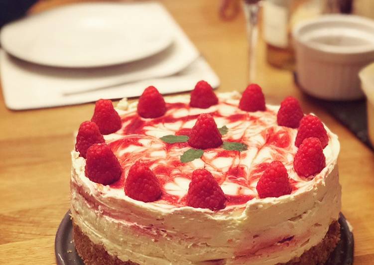 Cranachan Cheesecake (no-bake)