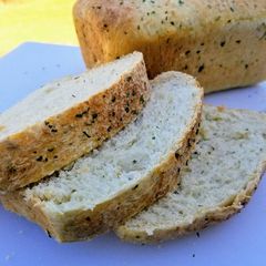 A picture of Garlicky Herb Bread.