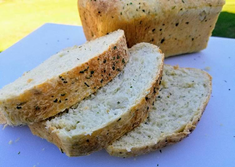 Garlicky Herb Bread