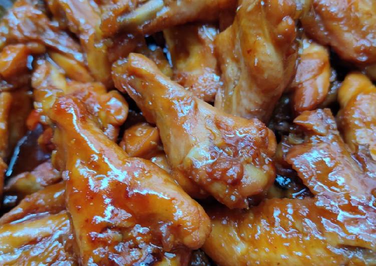 10 Resep: Spicy Chicken Wing Anti Ribet!