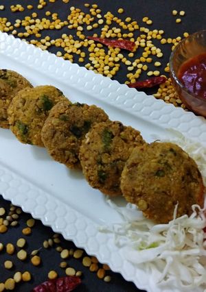 A picture of Phulki(Dal Pakoras).
