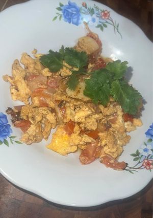 Foto resep Telur orak arik tomat ala Vietnam (Trung chien ca chua)