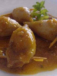 Una foto de Calamares rellenos de carne