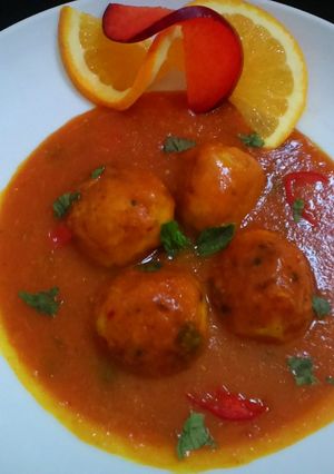 A picture of Sweet and Sour Kofta Curry.